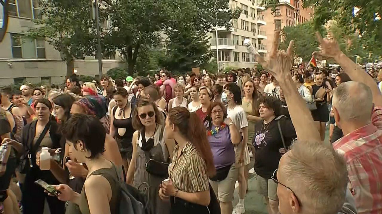 New York City Pride March draws crowd of thousands in Manhattan