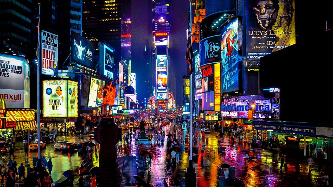 De Blasio anuncia millonaria campaña para el turismo en NYC