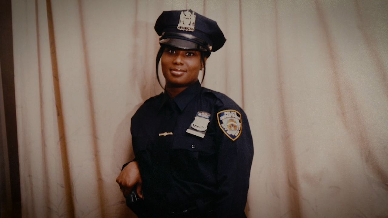 nypd officer female