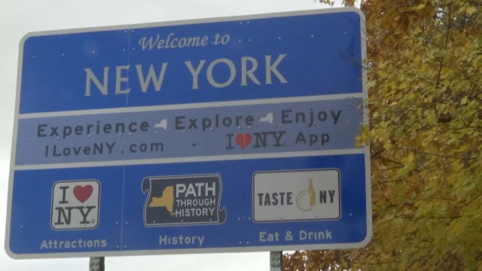 New York Thruway sign