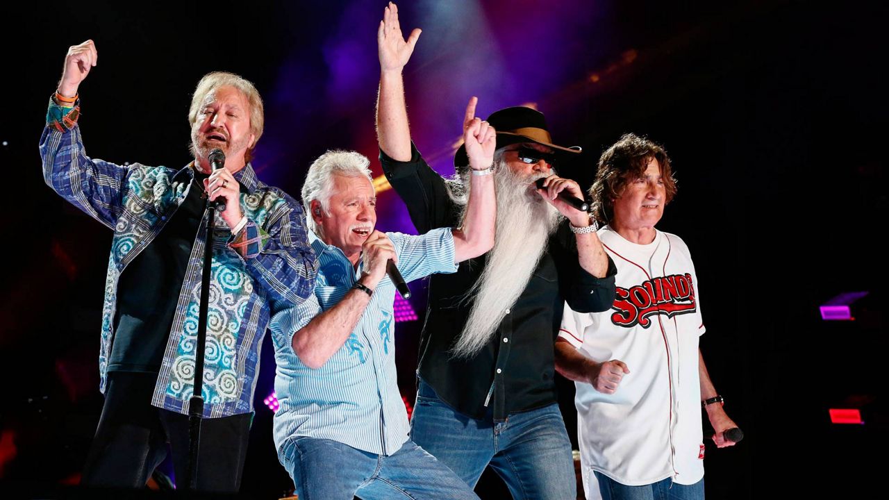 Oak Ridge Boys, Quiet Riot, Lauren Alaina among those performing at Kentucky State Fair