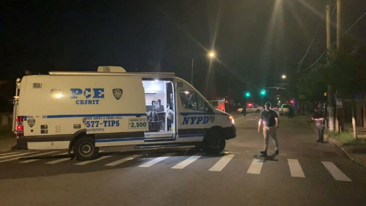 Off-duty officer in critical condition after attack: NYPD - Vimarsana News