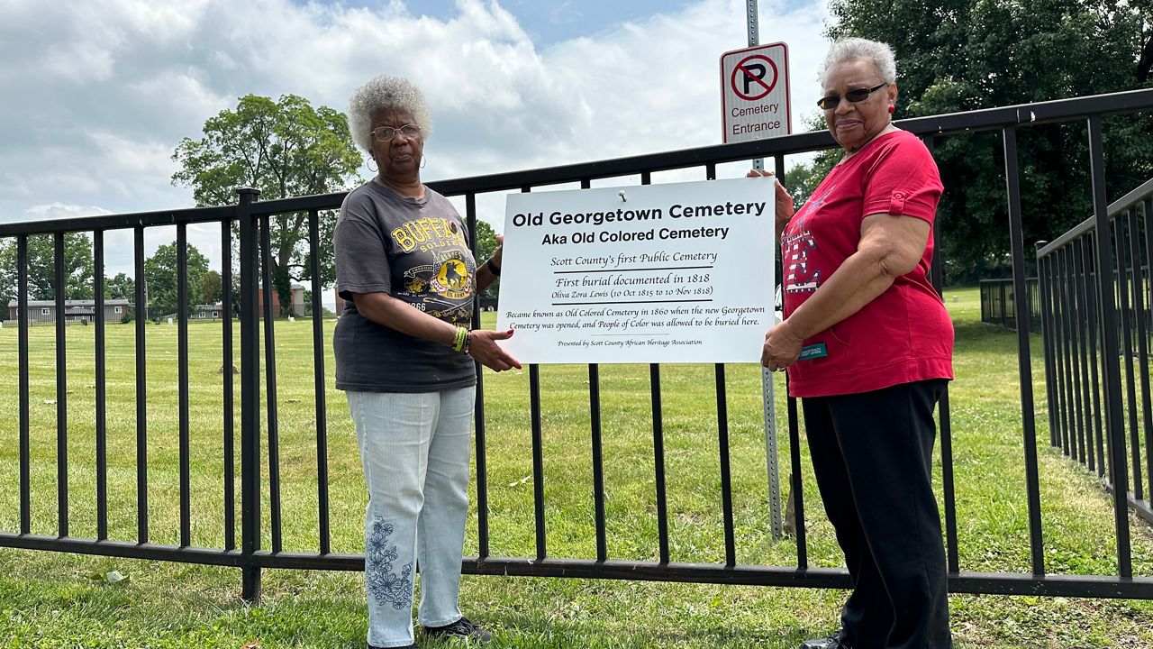 Georgetown cemetery sign