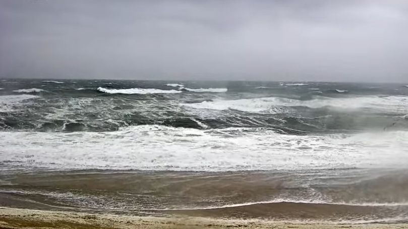 Rough surf in the Outer Banks (Twiddy Realty)