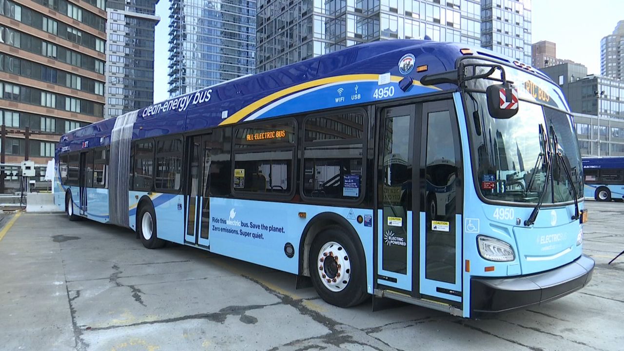 mta blue articulated bus