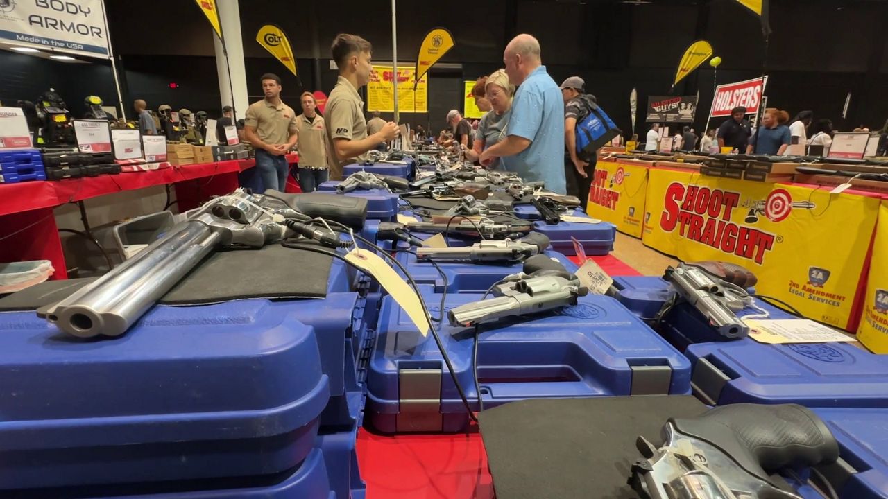 Florida Gun Shows returns to Palmetto amidst new U.S. laws