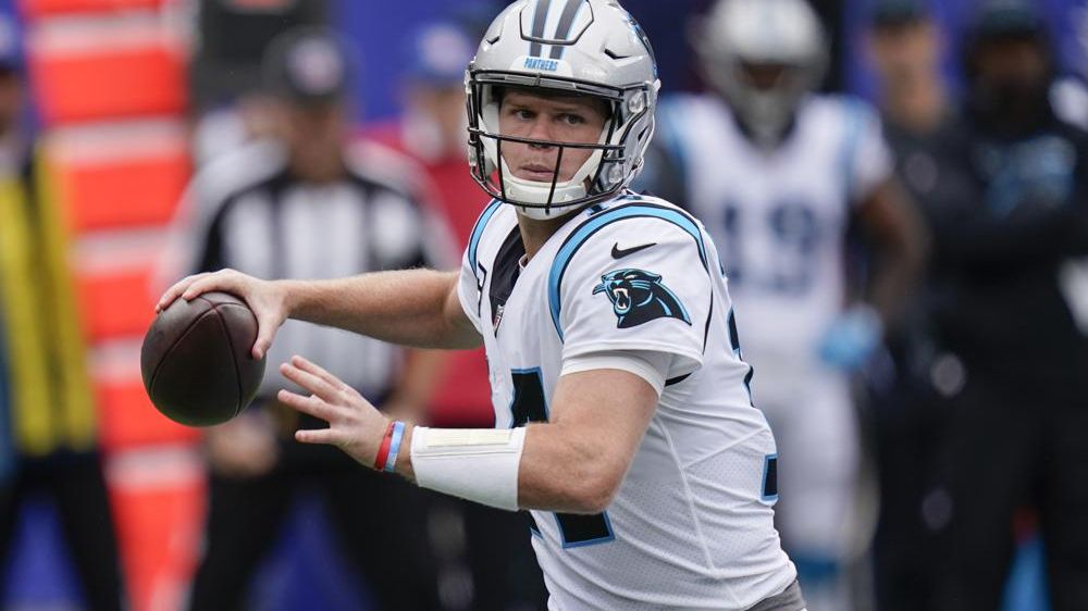 Panthers QB Sam Darnold to remain starter in Week 13