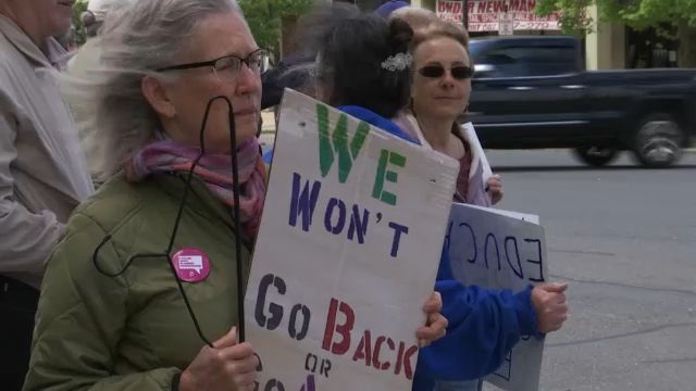 Protesters Rally in Pittsfield to Stop Abortion Bans