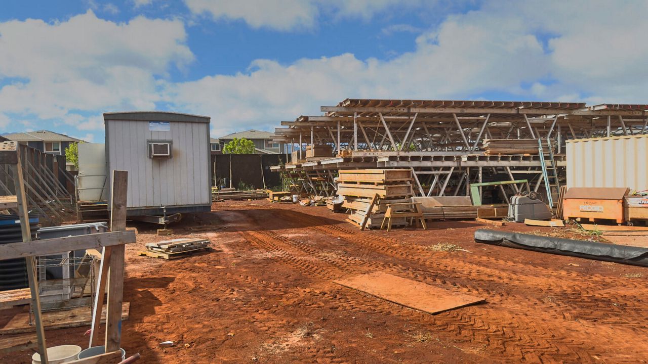 Construction got underway in December on the second part of Koa Vista, an affordable living complex in Koa Ridge in Waipʻio. (Honolulu Civil Beat/David Croxford)