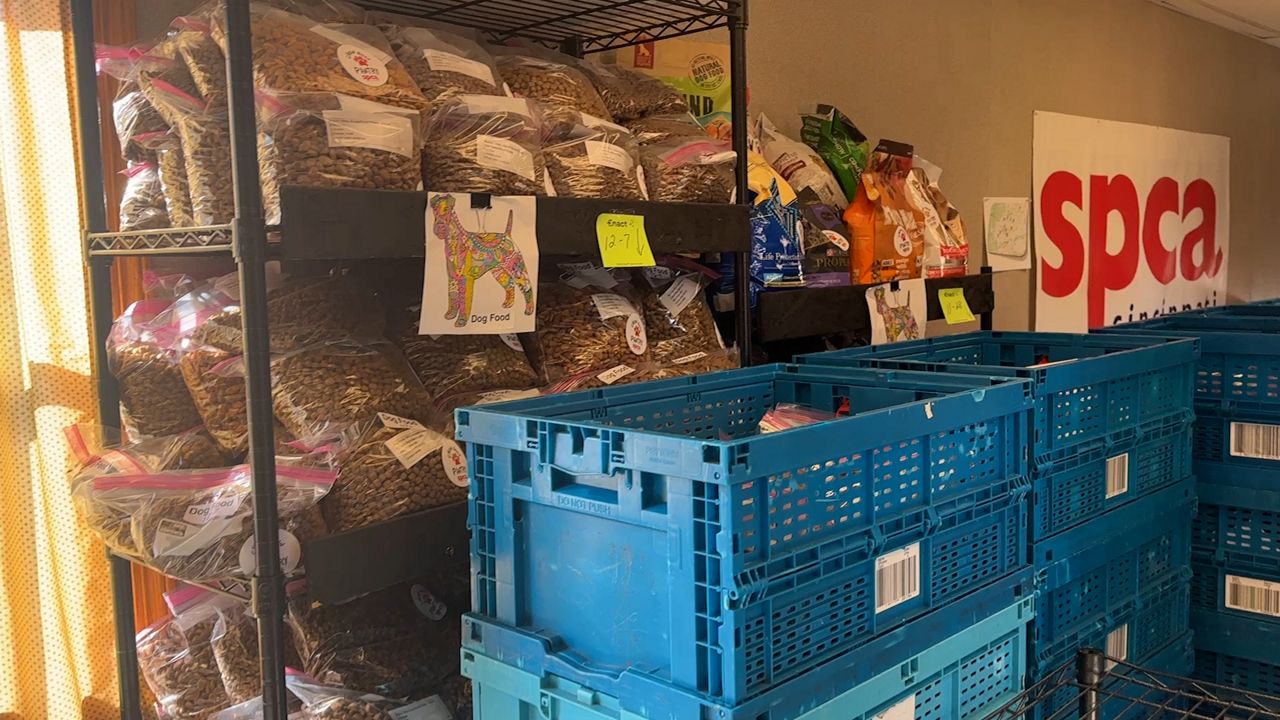 New pantry opens for pets as need grows