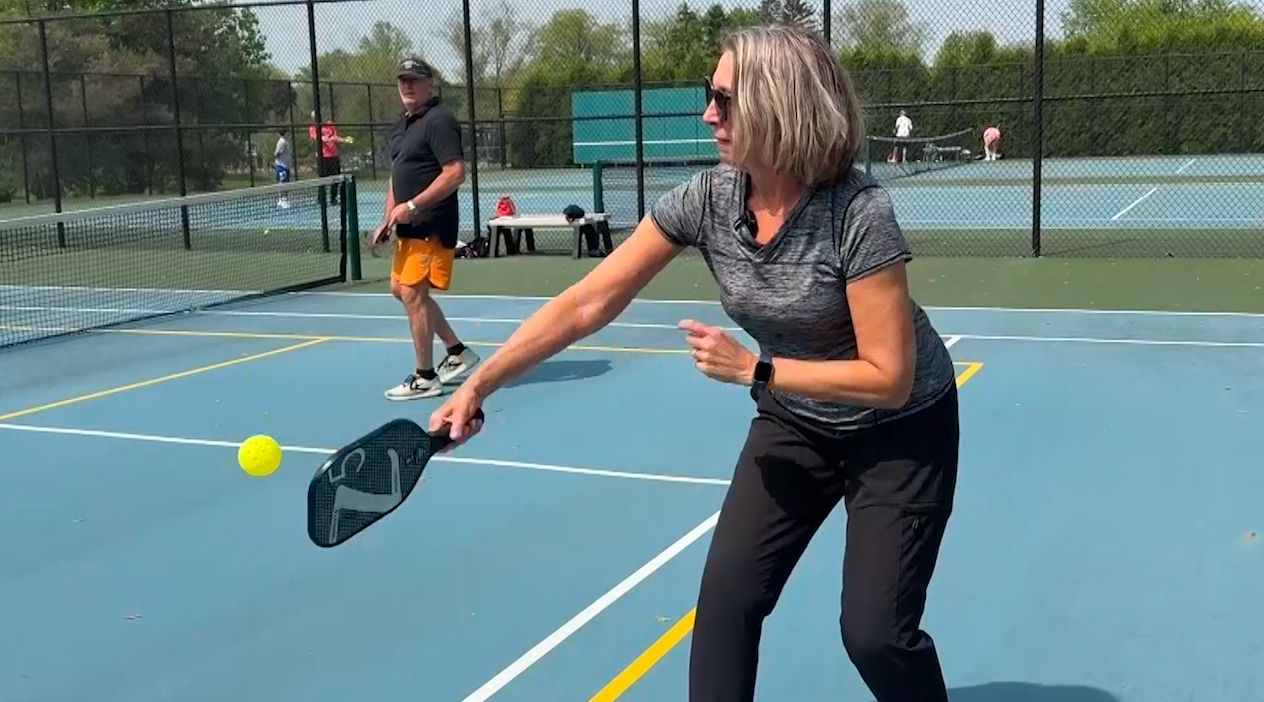 Wisconsin physical therapist shares how to prevent pickleball injuries