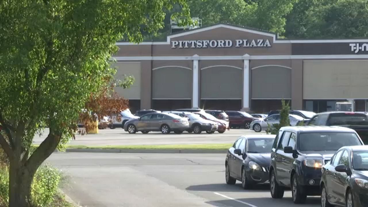 MCSO searching for Pittsford Plaza carjacking suspect