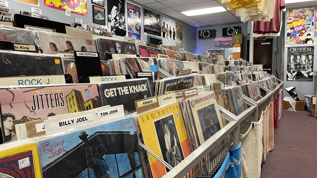 Easthampton record store celebrates 40th anniversary