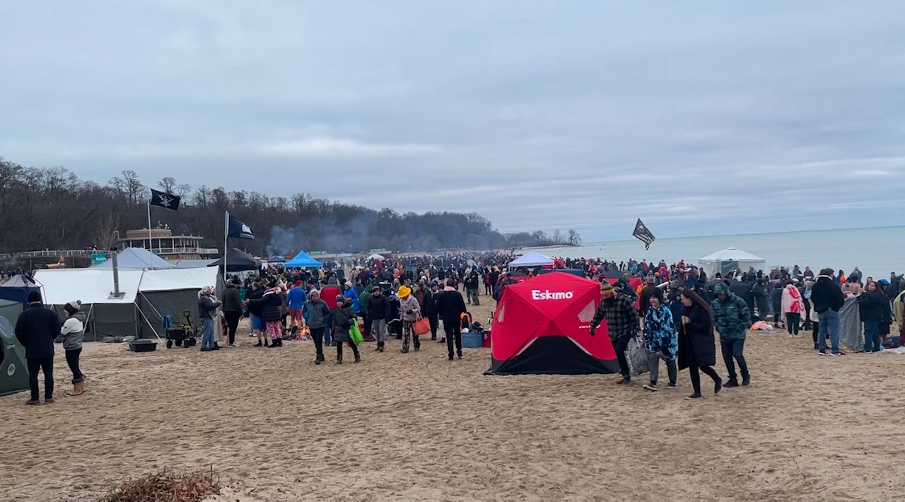 Hundreds participate in the Milwaukee Polar Bear Plunge