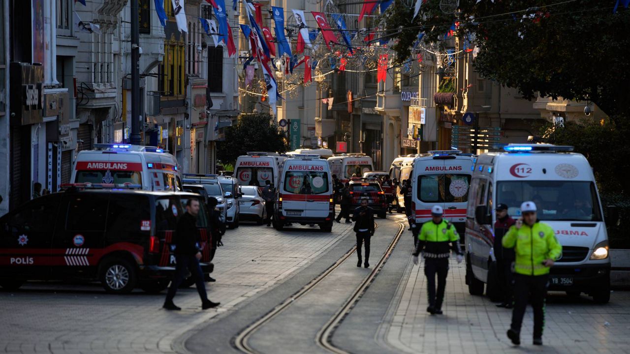 Explosion On Major Istanbul Avenue Kills 4 Cause Unclear