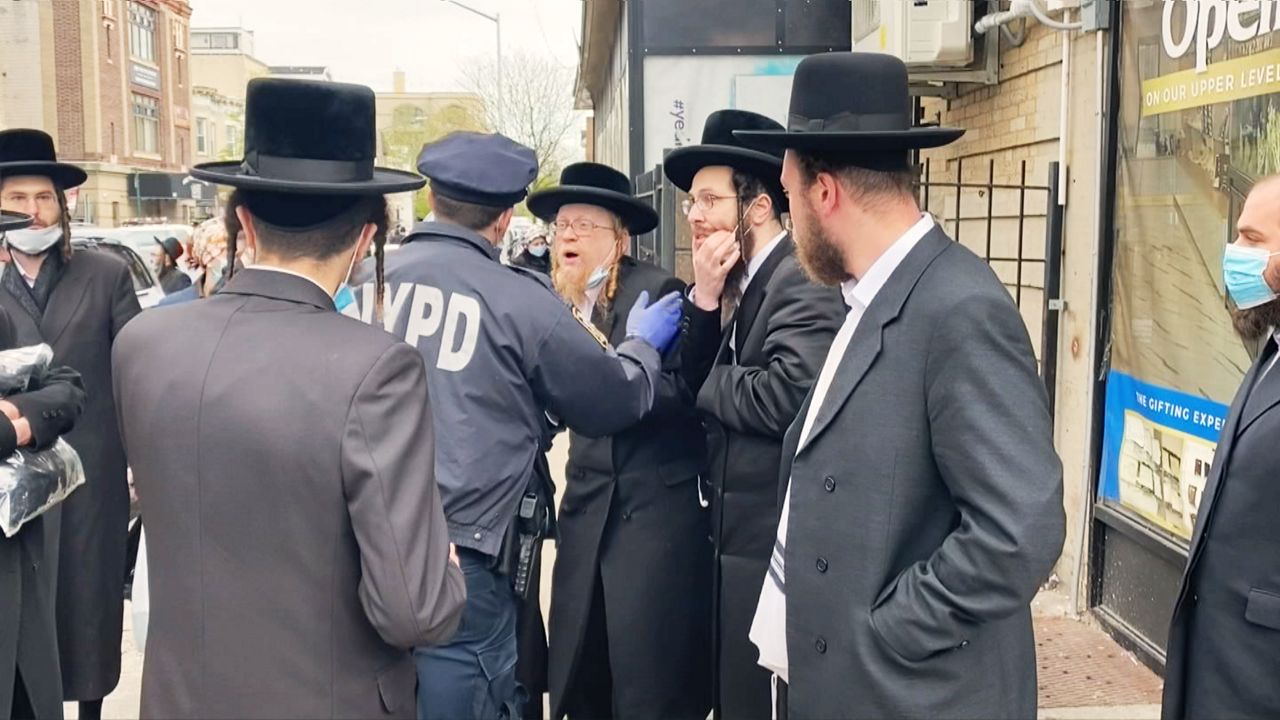 Jewish funeral 