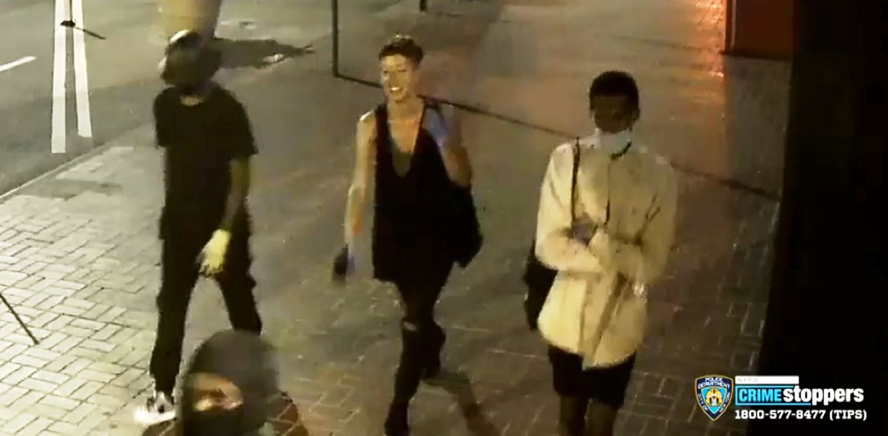 Police Seek Group Who Lit NYPD Van on Fire in Greenwich Village