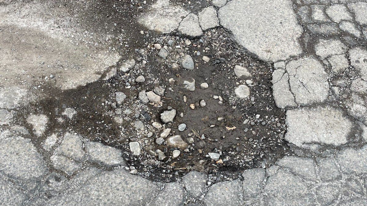 pothole