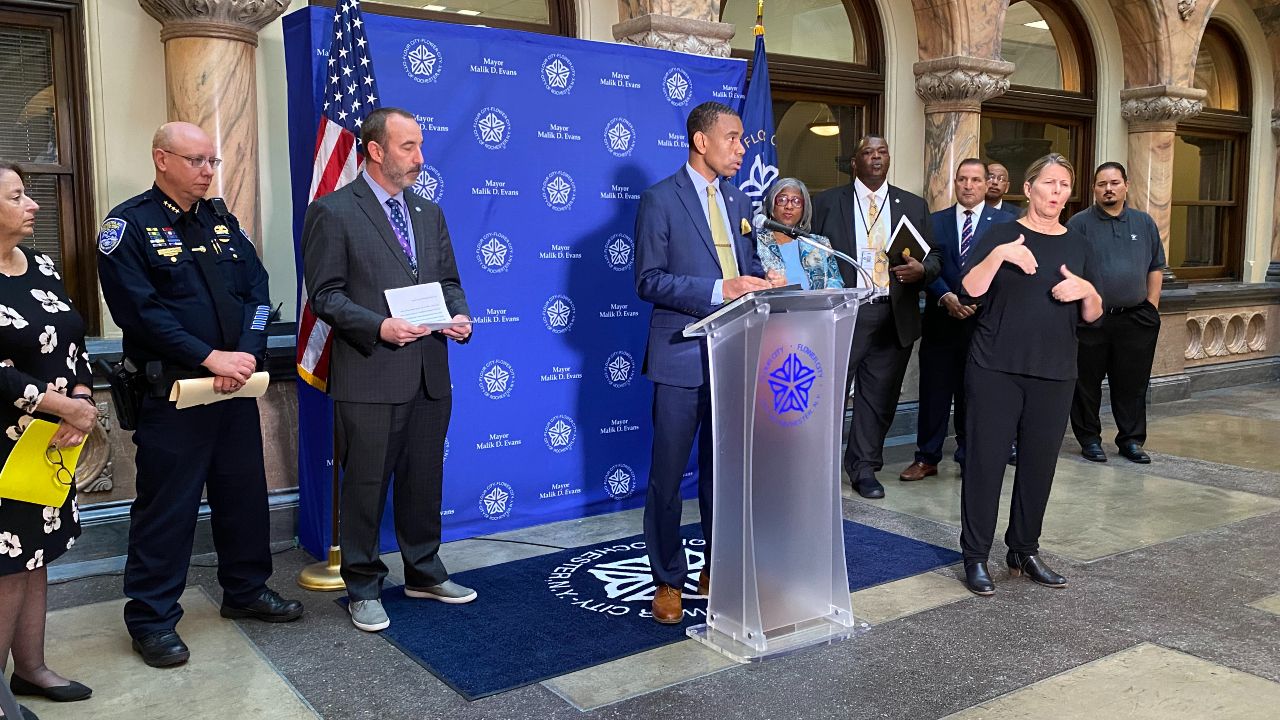 rochester-city-leaders-focus-on-impoverished-14605