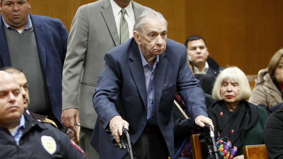 John Feit enters the 92nd state District Court before the verdict was read in his trial for the 1960 murder of Irene Garza Thursday, Dec. 7, 2017, at the Hidalgo County Courthouse in Edinburg, Texas. Feit was found guilty of Garza's murder. (Nathan Lambrecht/ The Monitor via AP)