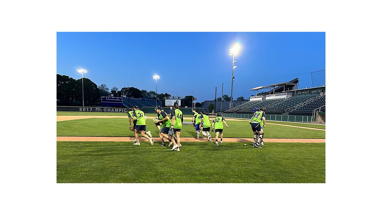 Rizy, other local stars excited for Bravehearts home opener