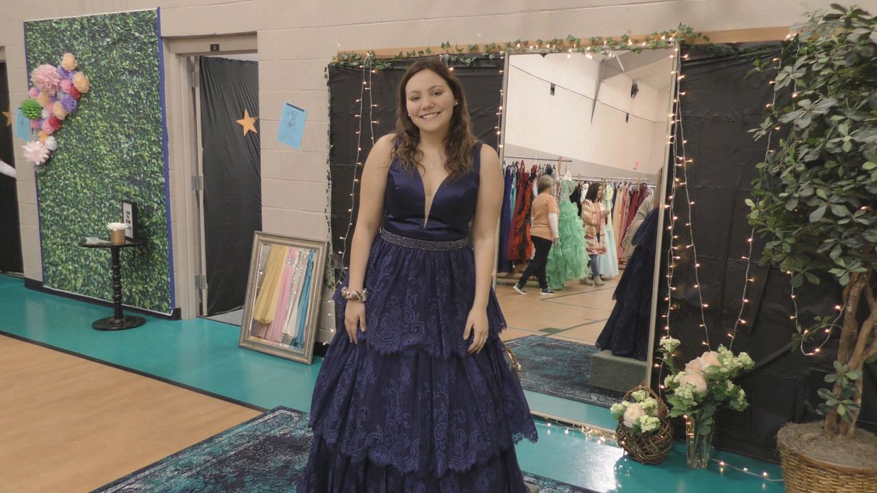 Have a Ball at Prom With Free Gowns on Loan From Assistance League