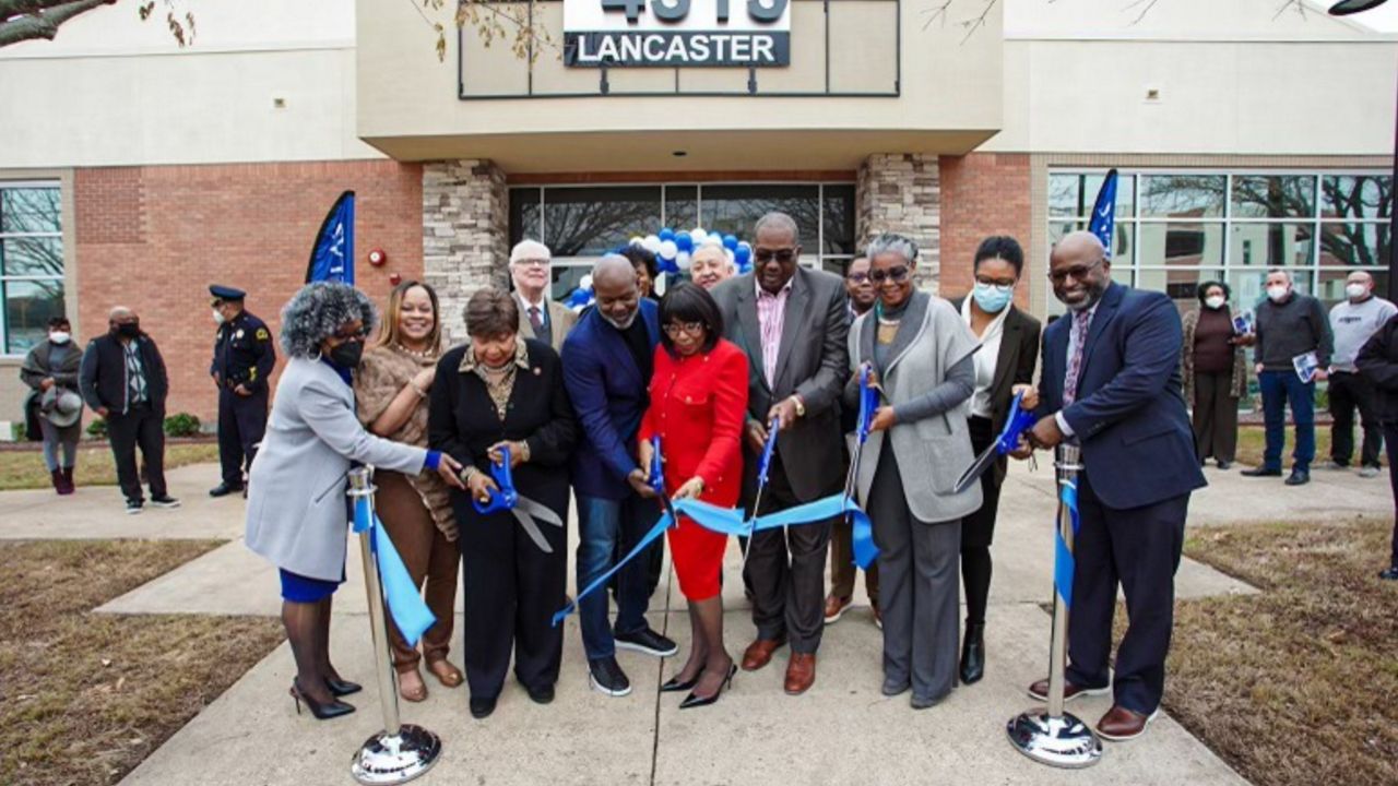 On Jan. 27, UNT-Dallas hosted a ribbon-cutting for its newest outreach facility, 4315 Innovation Center, located in southern Dallas. (Spectrum News 1/UNT-Dallas)