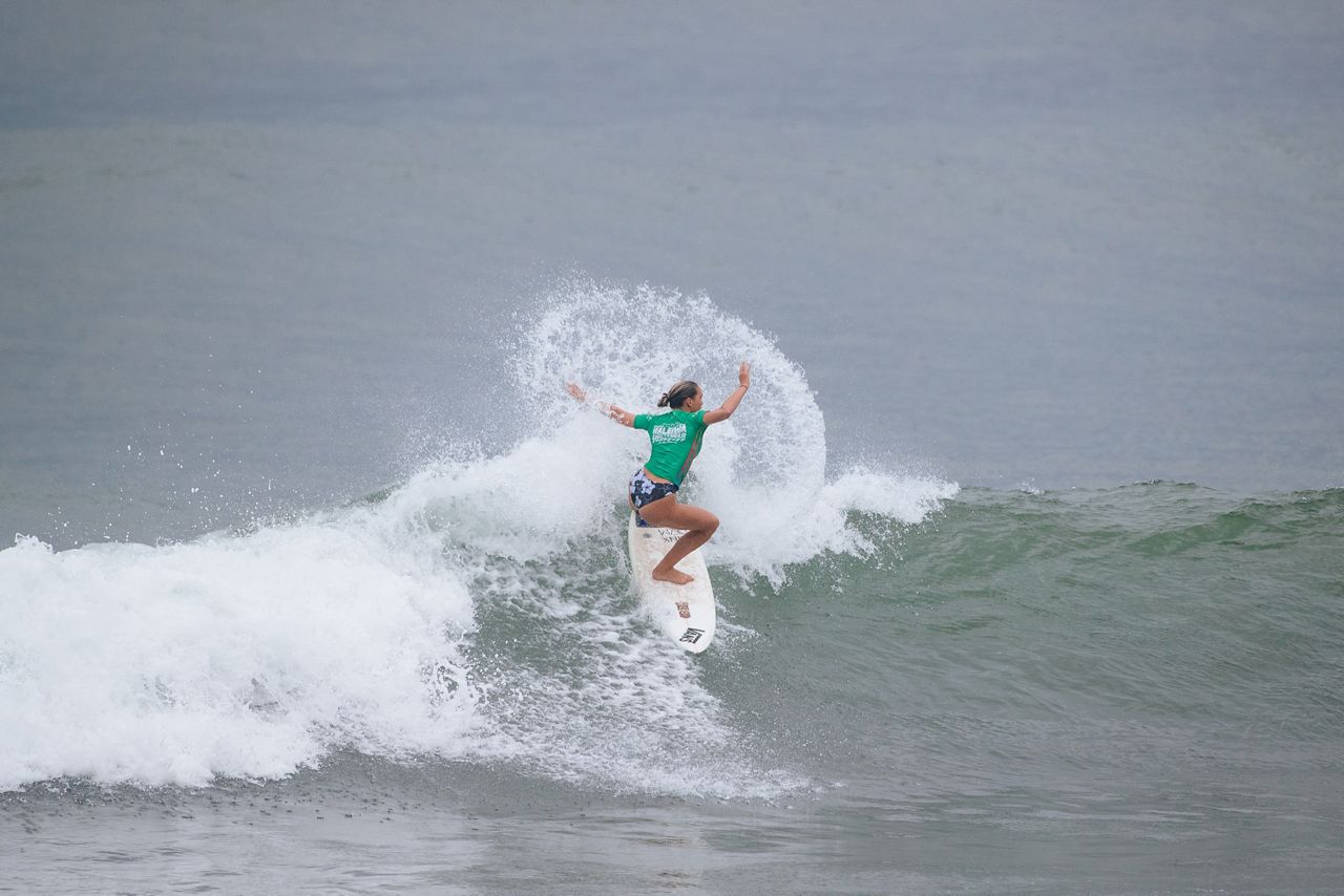 Ēwelei'ula Wong, 17-year-old Hawaiian surfer