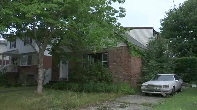 Residents Call Abandoned Bayside House a Hazard to the Community