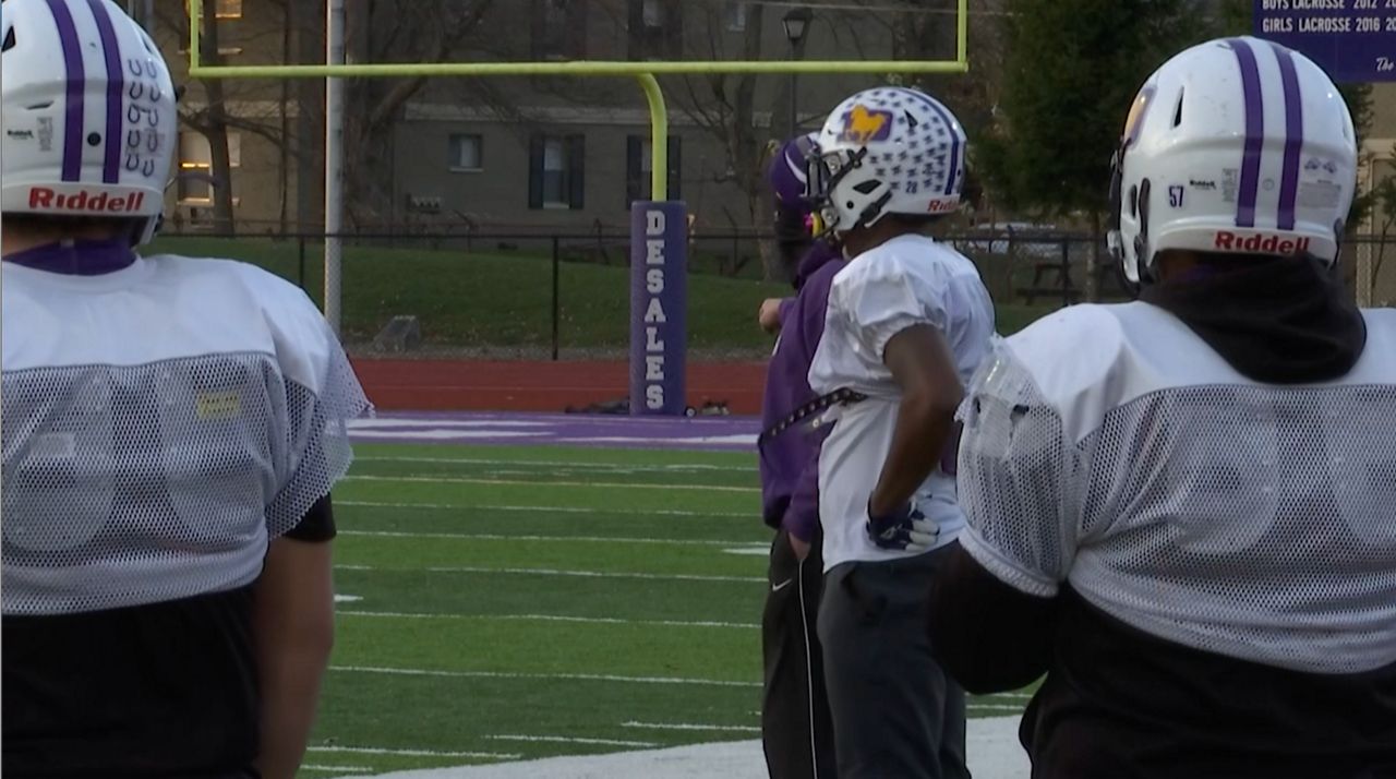 football players on the field