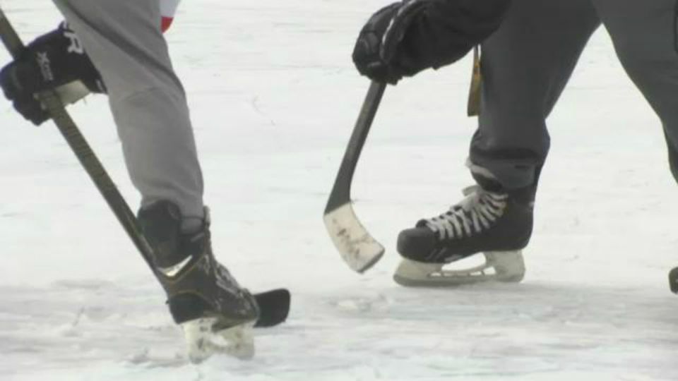Hockey being played on ice (Spectrum News/File)