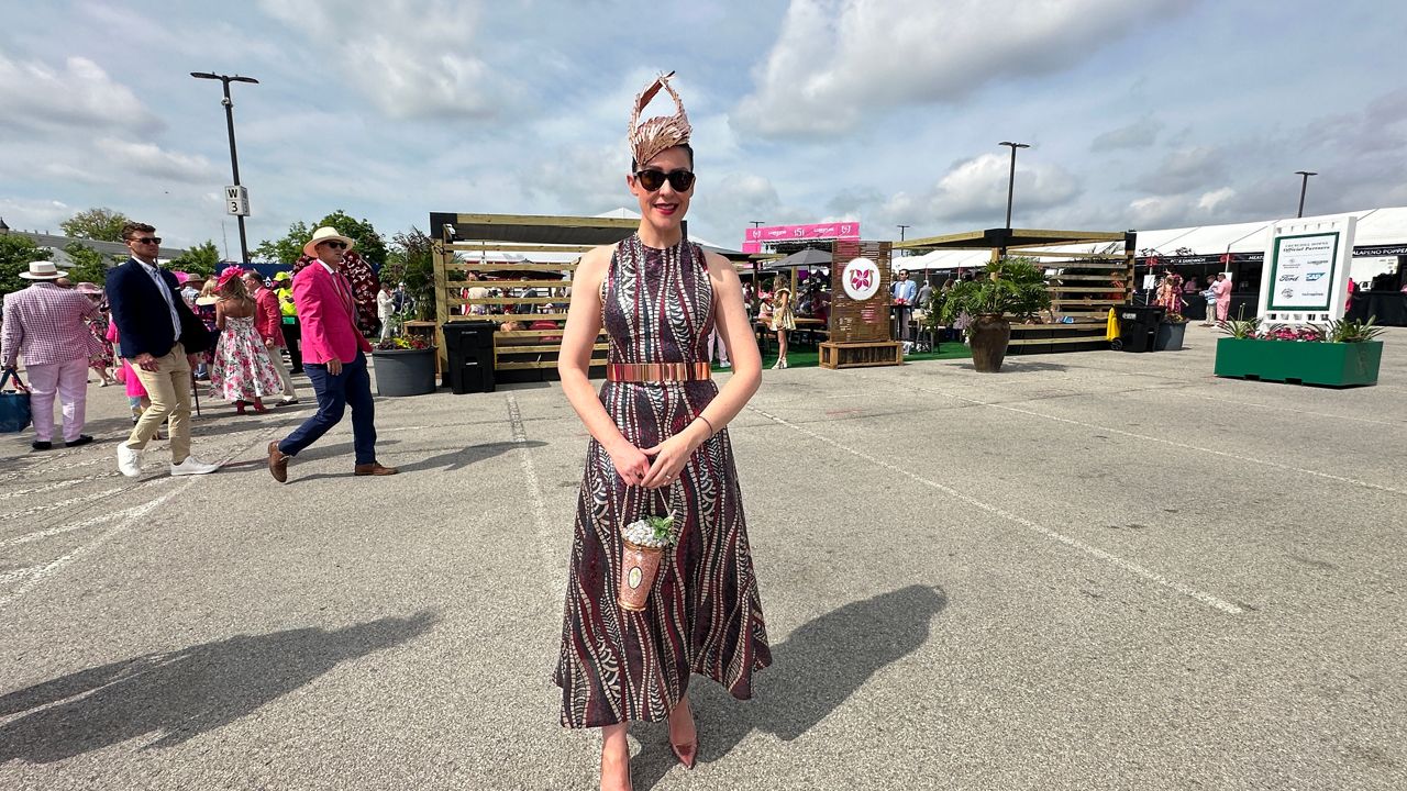 Check out the inspired Kentucky Oaks outfits under the twin spires