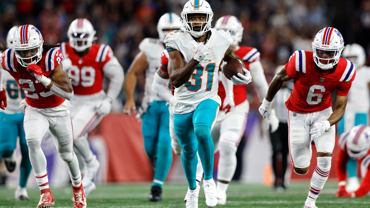 What NFL experts are saying about Patriots-Dolphins