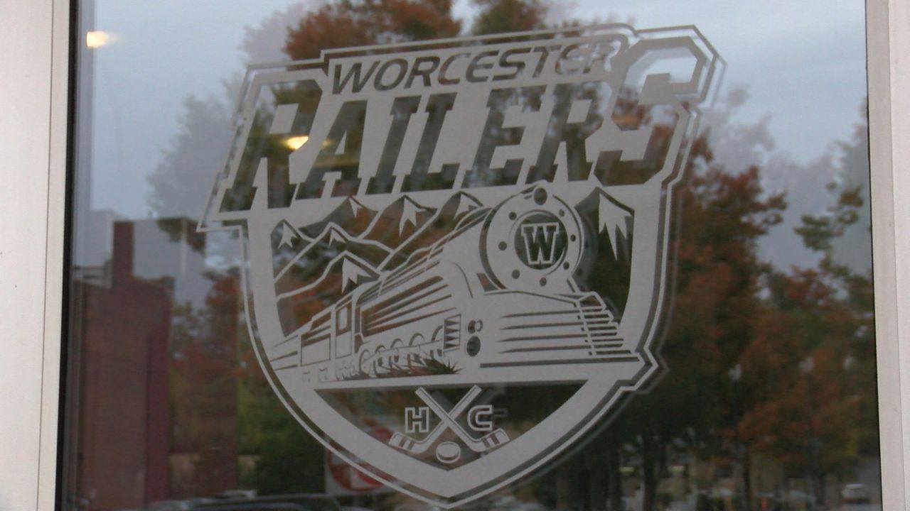 Worcester Railers "Food For Frontliners"