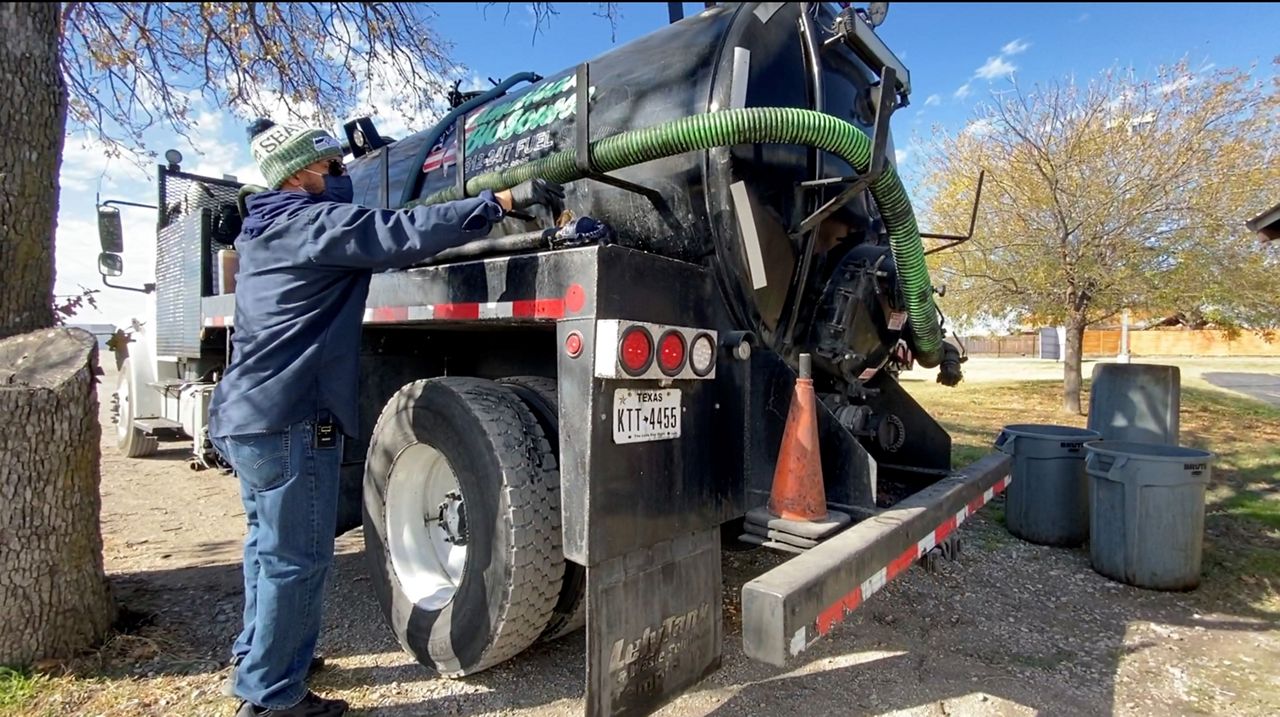 Rounding Up Used Cooking Oils for a Future of Biodiesel - Vimarsana News