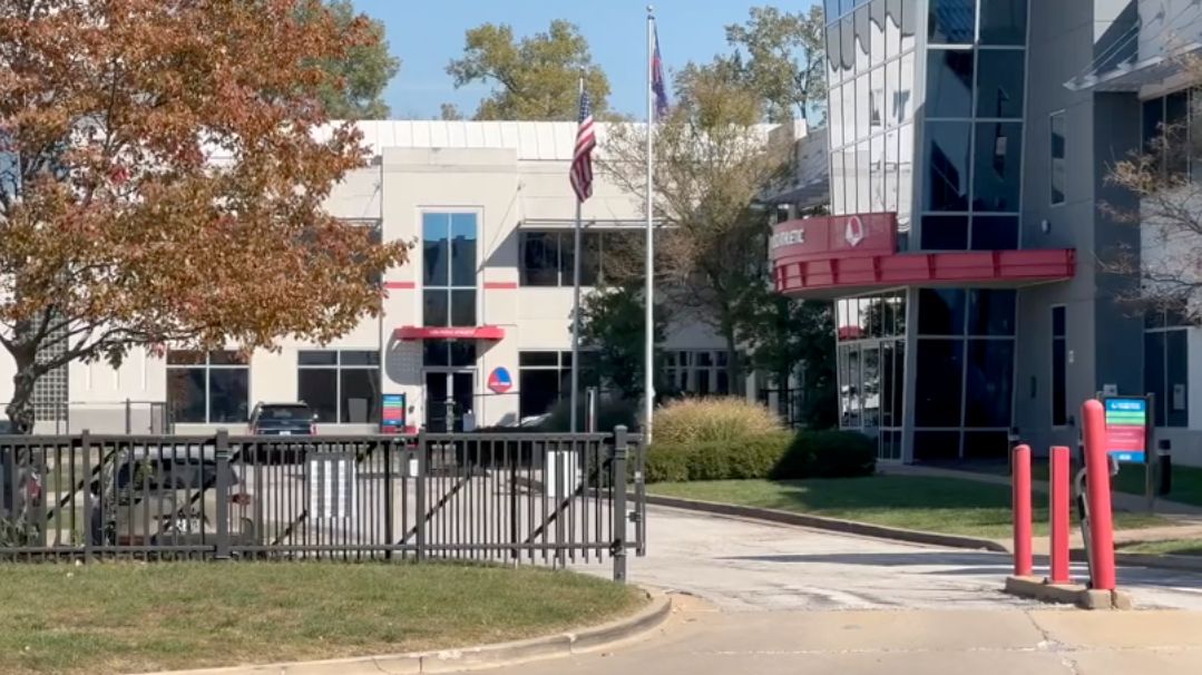 Rams former practice facility in Earth City, Mo. (Spectrum News/John Gerding)