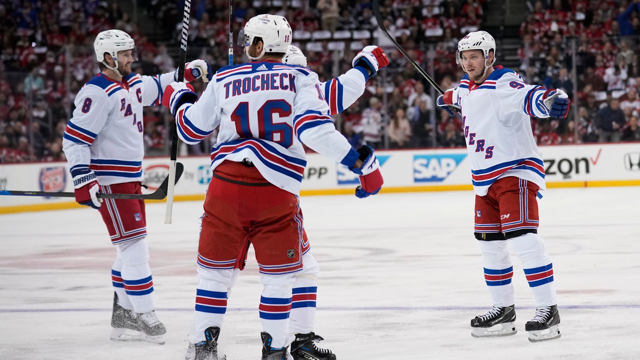 Kreider helps Rangers beat Devils 5-2 to force Game 7