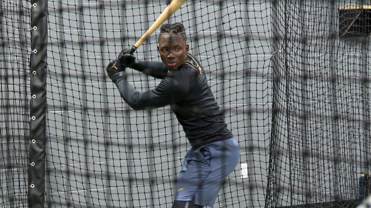 Timber Rattlers prep stadium for Opening Day