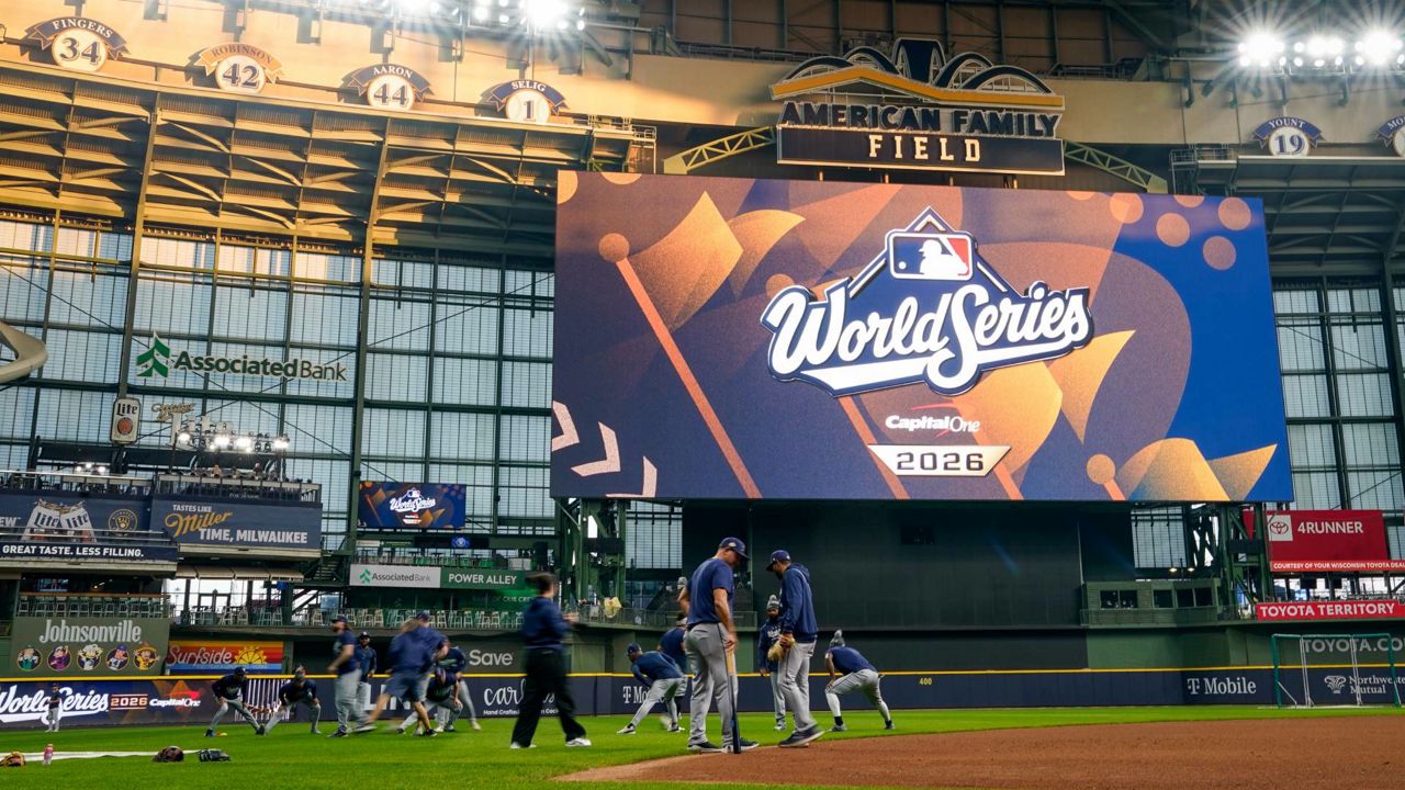 Rays, Brewers draw attention for low payrolls during World Series