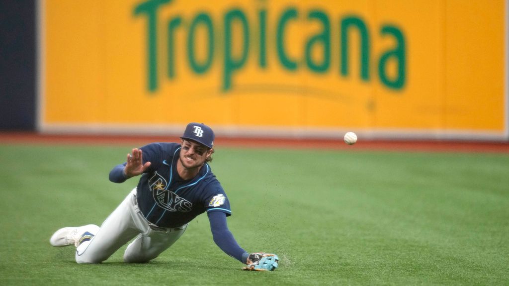 Josh Lowe's 4 RBIs lead Blue Jays over Rays 7-6 as 20-year Junior