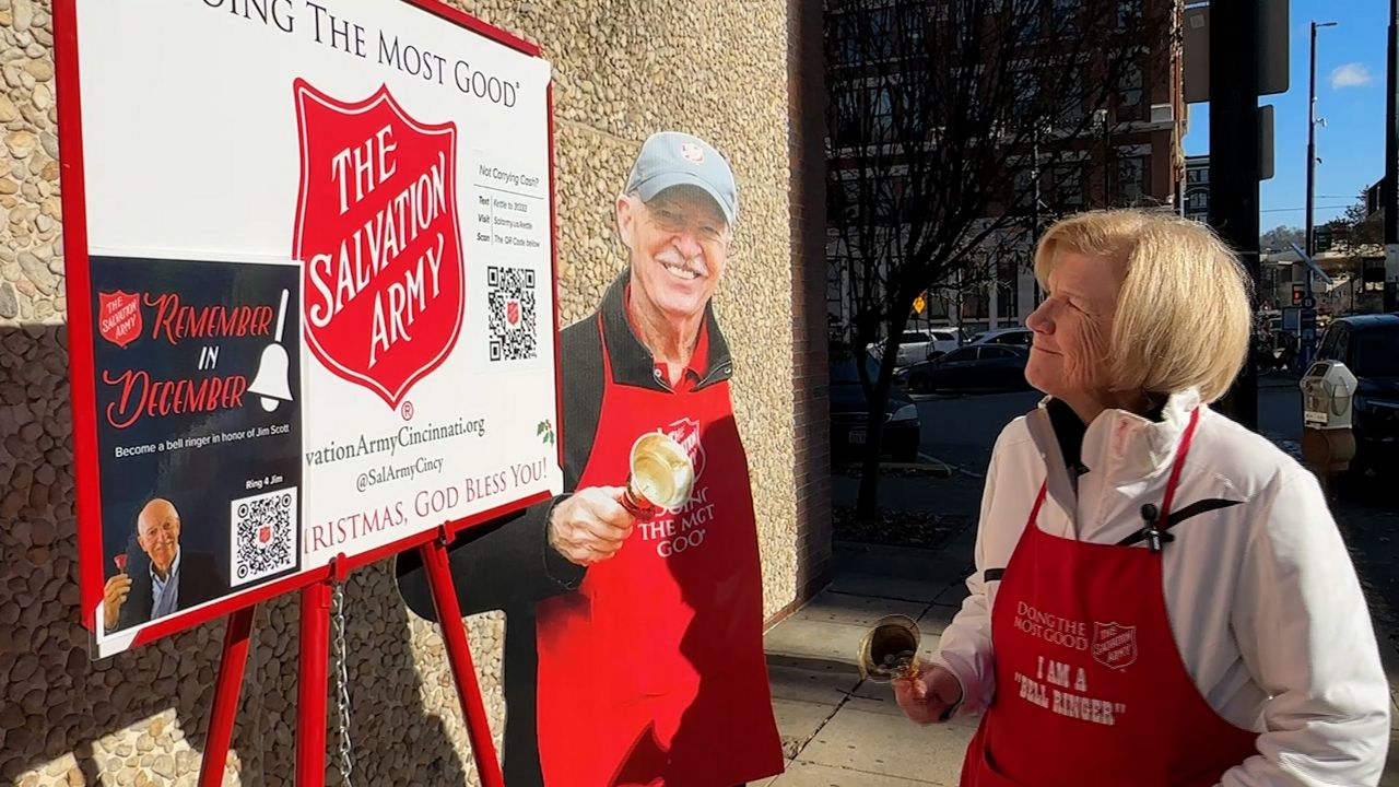 ‘Remember in December’, cashless kettles helping bring in donations 