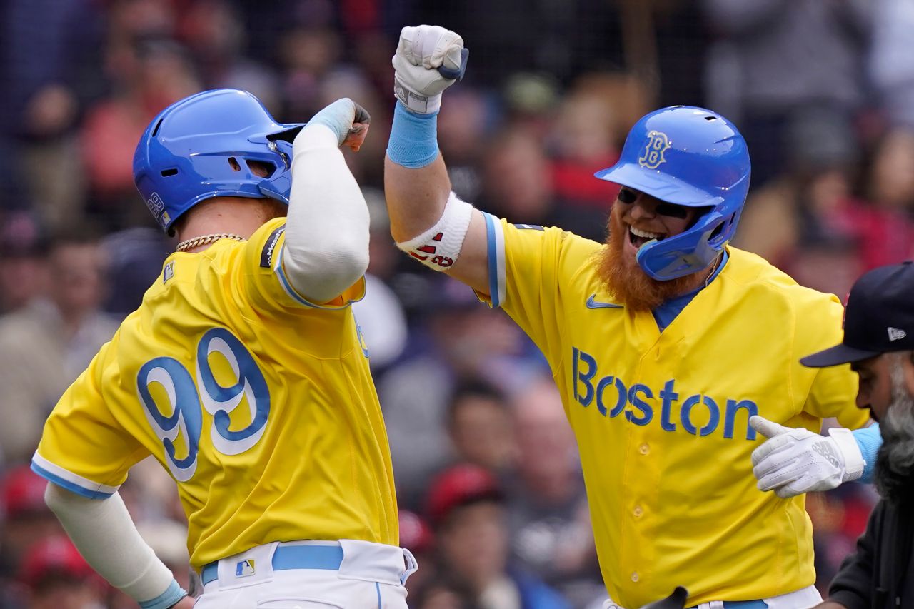 First look at the authentic Justin Turner jerseys in the Red Sox