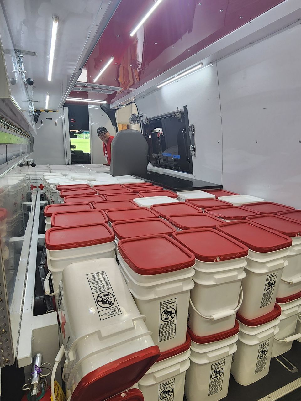 Red Cross sets up temporary shelters, donates cleanup kits