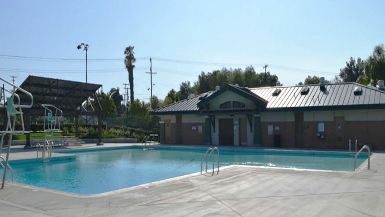 riverside community pool