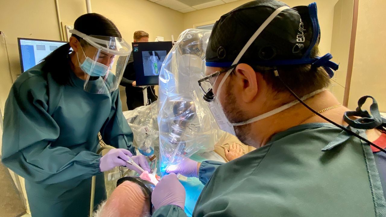 N.C. dentist says robot transformed his operations - Vimarsana News