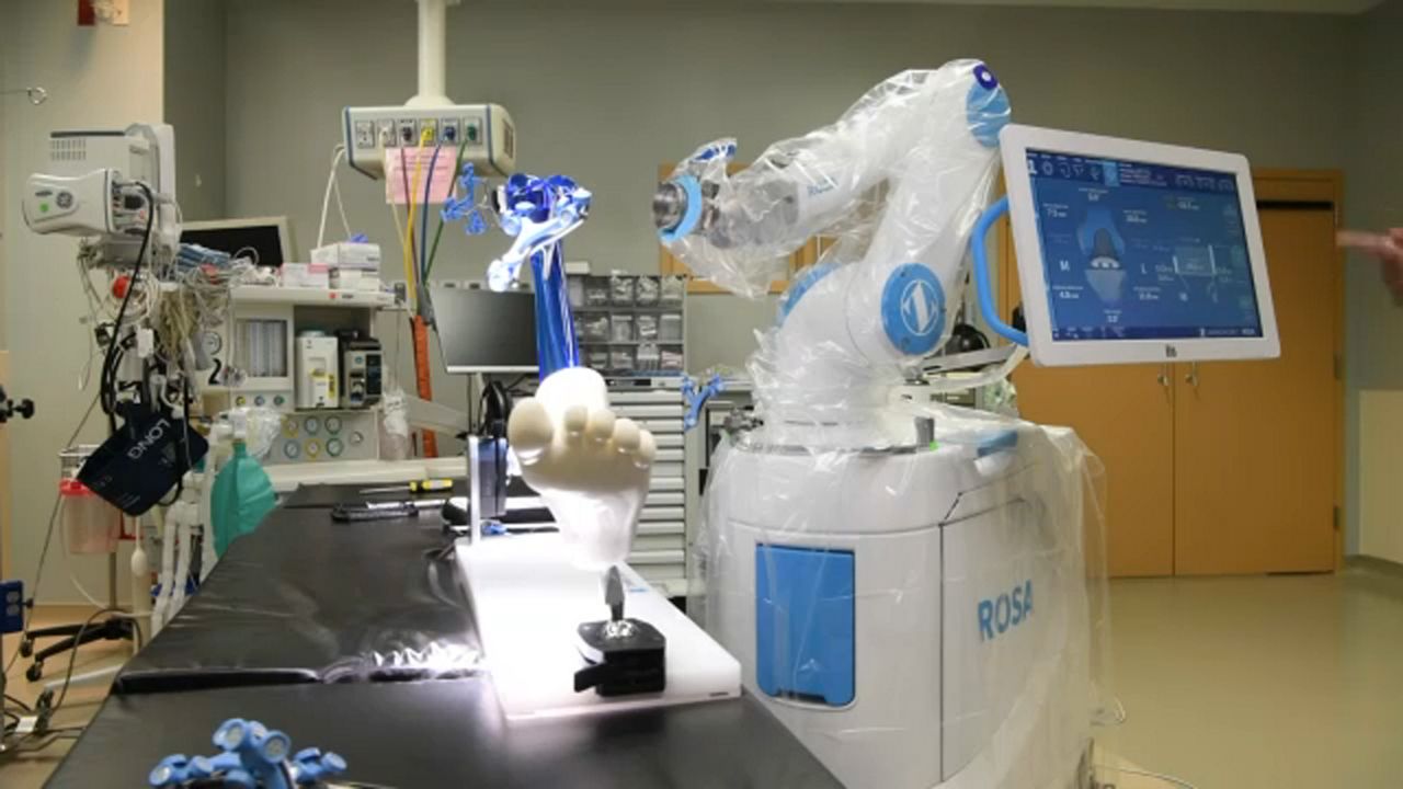 First RobotAssisted Knee Replacements in Rochester Area