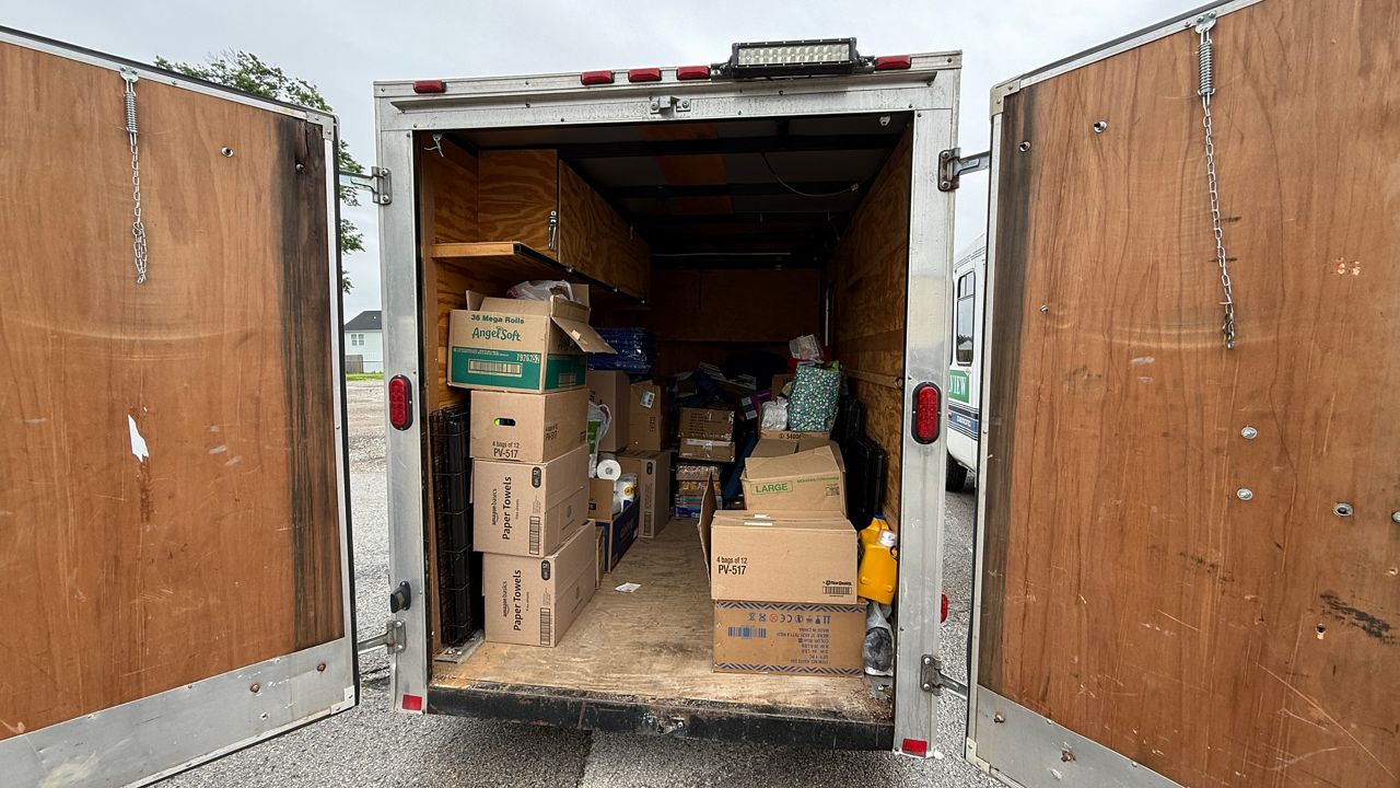 People from miles away chip in to help southeastern Kentucky tornado victims