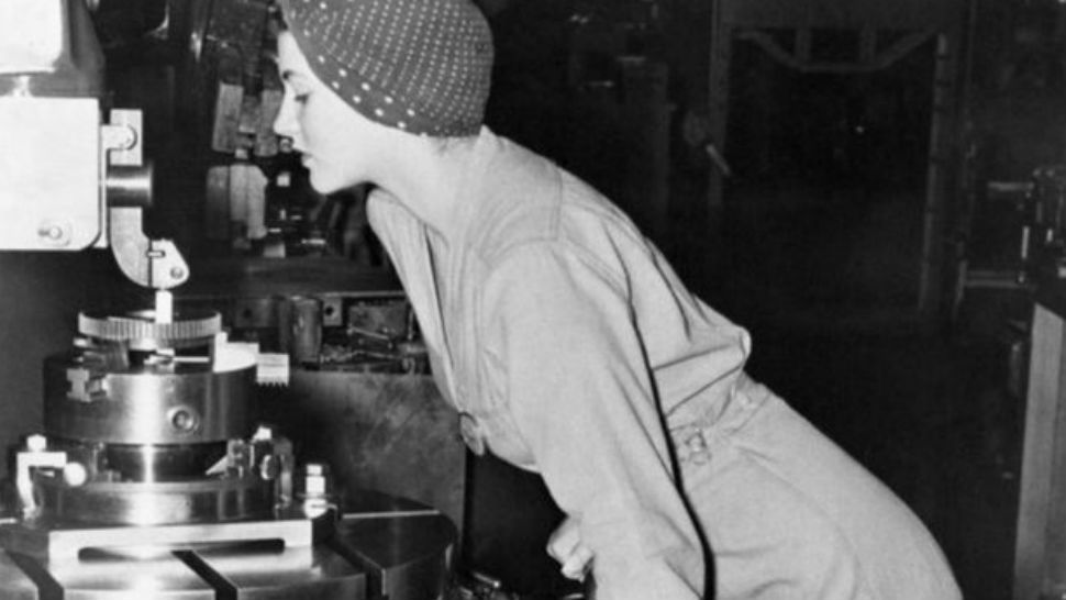 In 2011, Fraley was at a reunion that was held at the Rosie the Riveter/World War II Home Front National Historical Park and there she spotted the 1942 photo of her operating a lathe. She was surprised to find that the caption said that it was Geraldine Hoff Doyle and she wrote to the park to correct their mistake. BETTMANN ARCHIVE