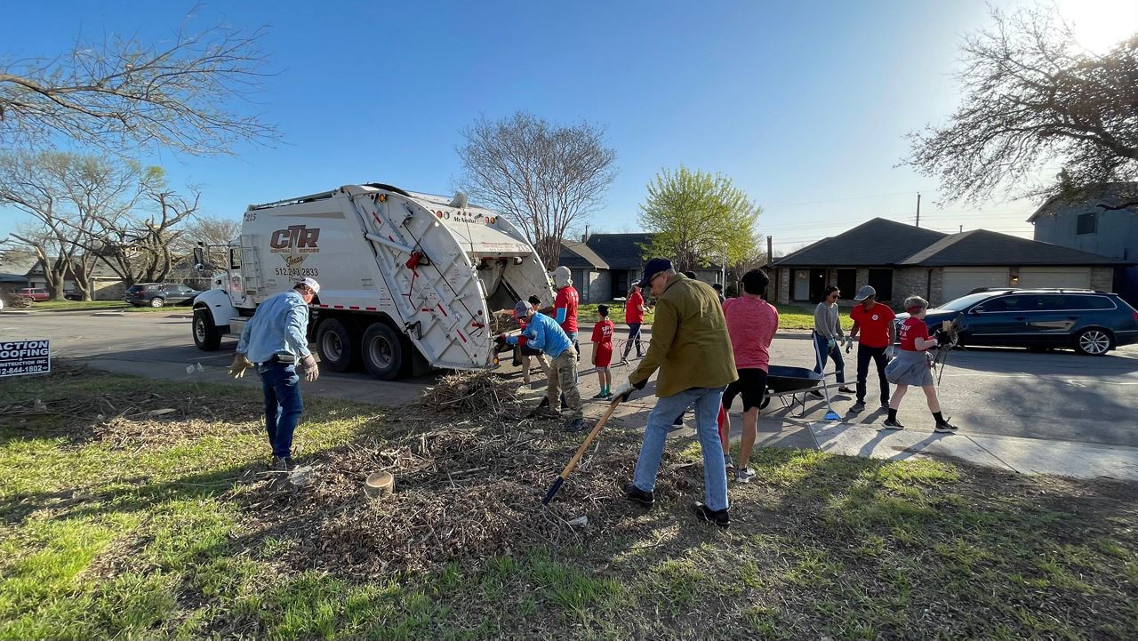 Destruction in Round Rock after the tornado. (Spectrum File)