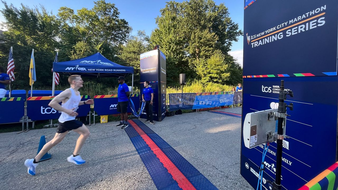 runners-train-for-marathon-in-central-park